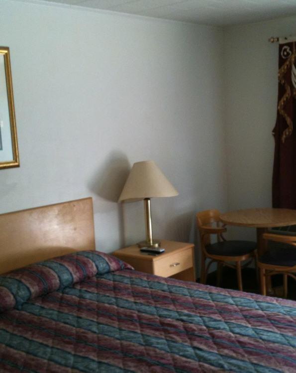 Budget Inn Wrightstown Εξωτερικό φωτογραφία