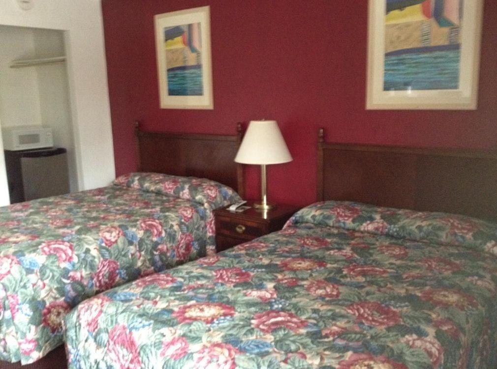 Budget Inn Wrightstown Δωμάτιο φωτογραφία